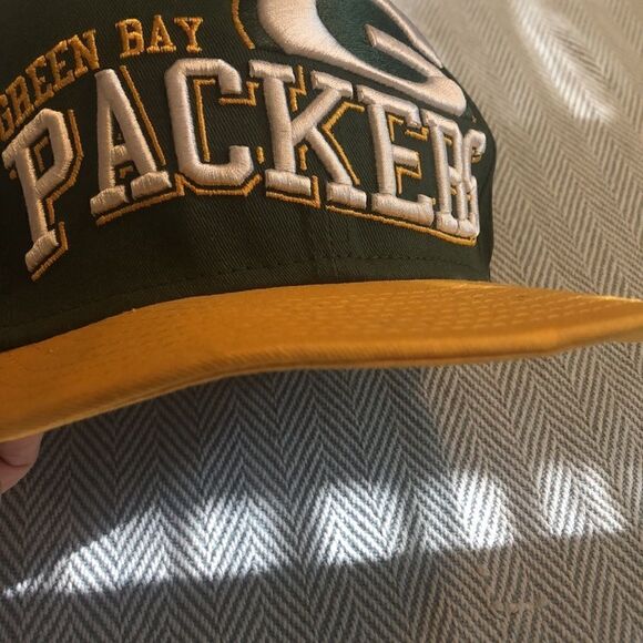 NFL GREEN Bay Packers cap. New Era 9 fifty SnapBack RN 11493, CA 40289 USED - Picture 7 of 8